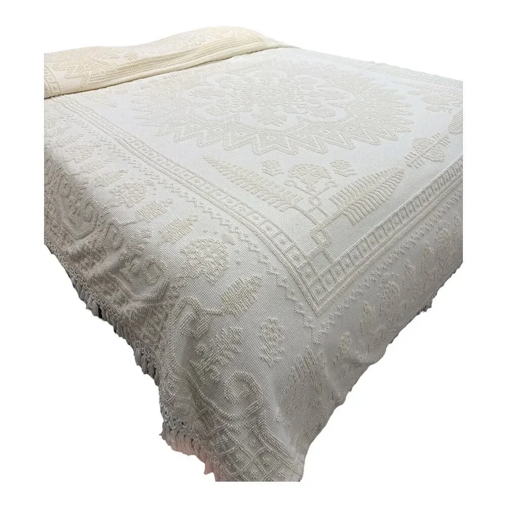 Vintage Sears Ivory Chenille Bedspread Full/Queen 100x122 Cotton Medallion